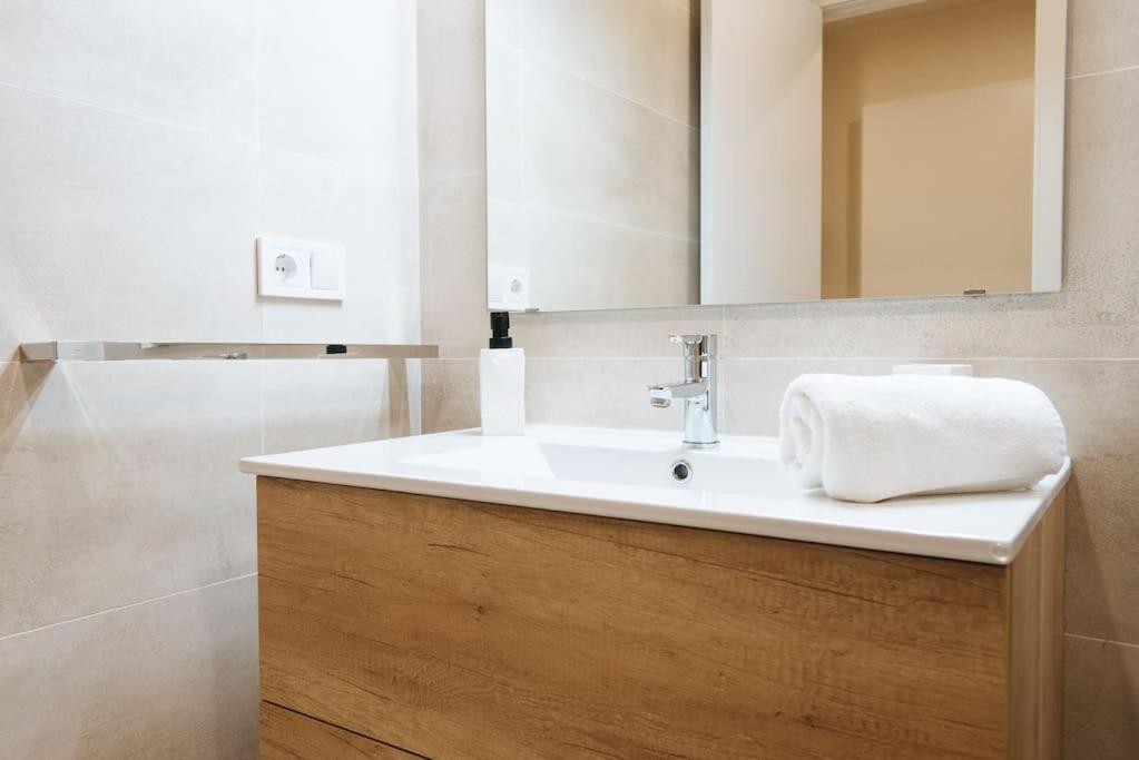 Selecta Elegante Y Centrico Apartamento เซบีญา ภายนอก รูปภาพ